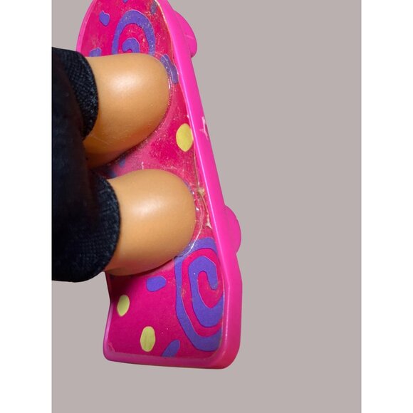 Russ Troll Doll On Skateboard With Pink Hair & Patterned Shirt - Picture 8 of 10